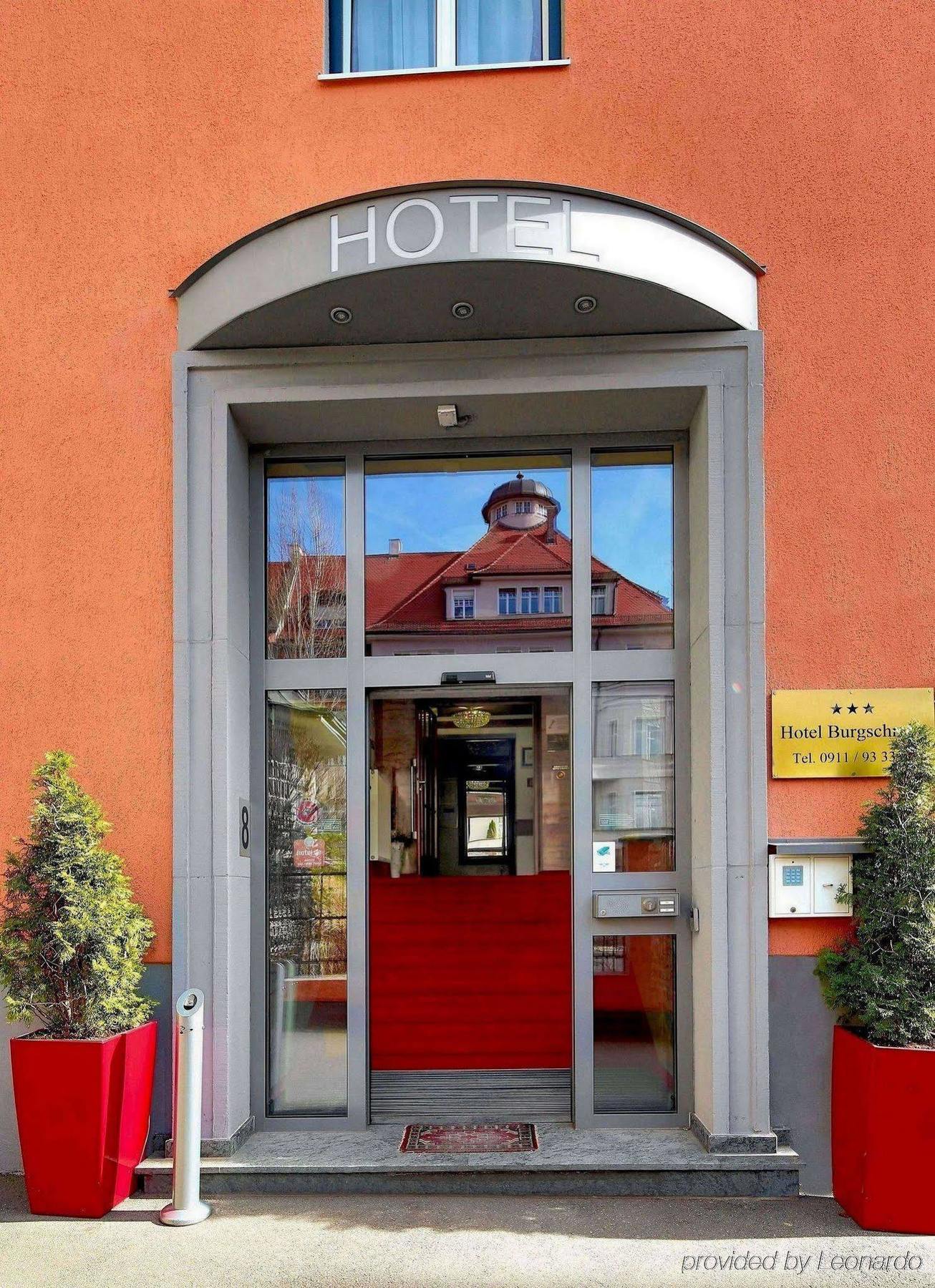 Tiptop Hotel Burgschmiet Garni Nuremberga Exterior foto